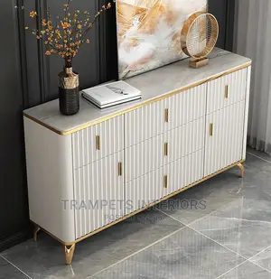 Modern Chest of Drawers
