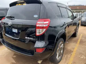 Toyota RAV4 2014 Black