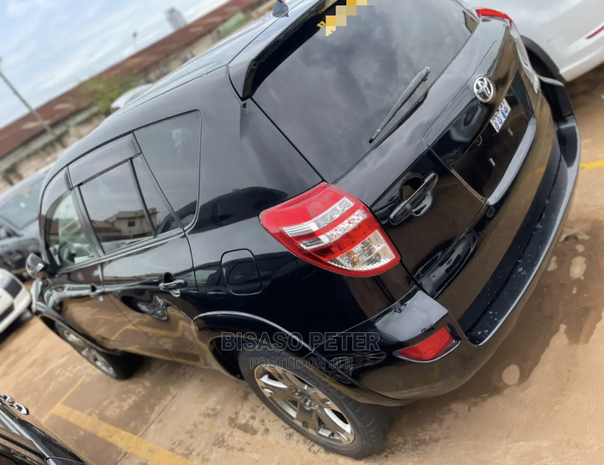 Toyota RAV4 2014 Black