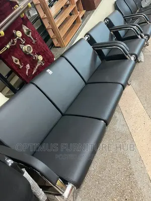 Leather Office Sofa (Five Seater)