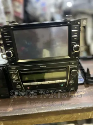 Touchscreen Car Radio With All Fm Channels