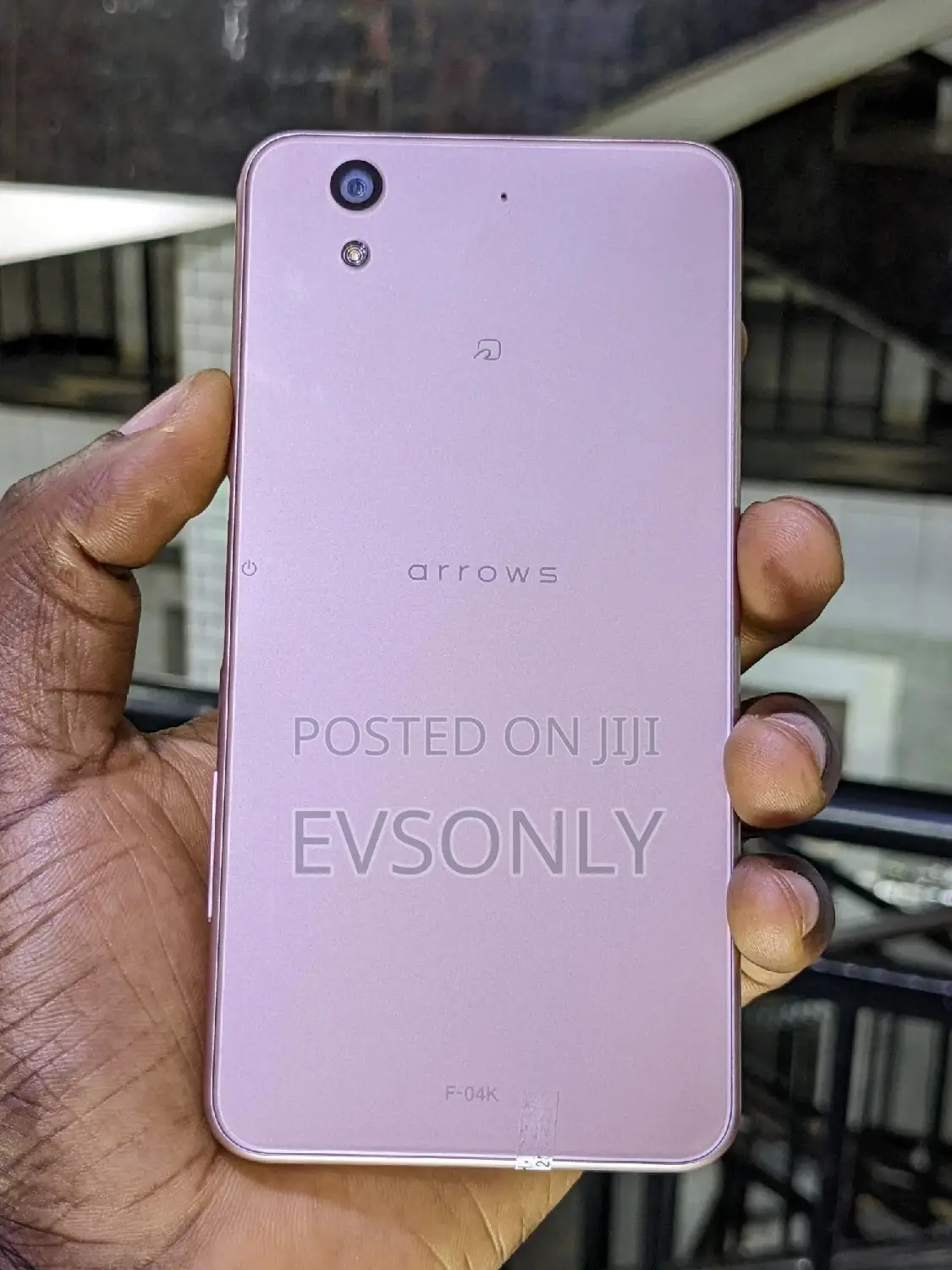 Fujitsu Arrows Be F-04K 32 GB Gold