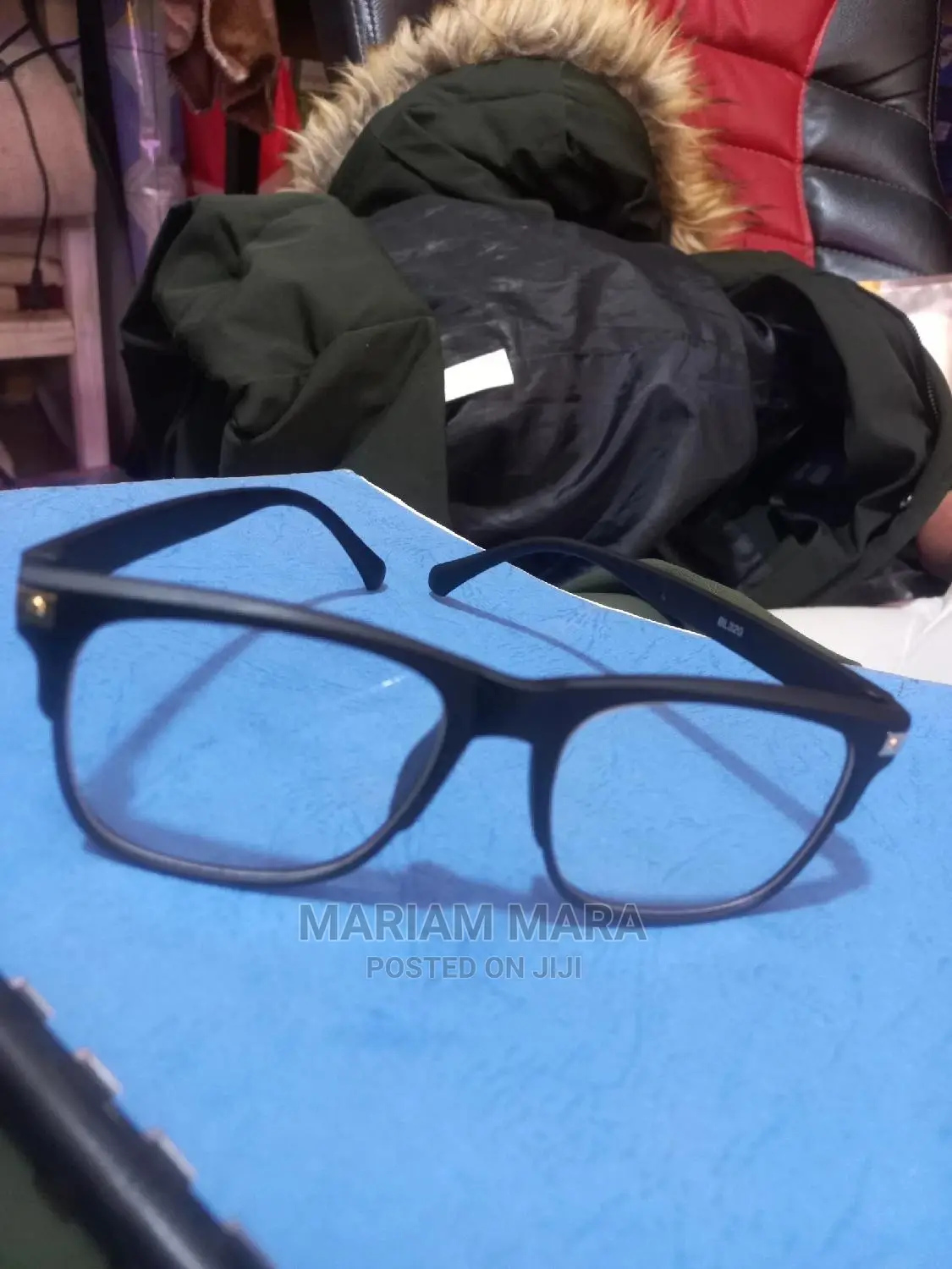 Sheds (Glasses)
