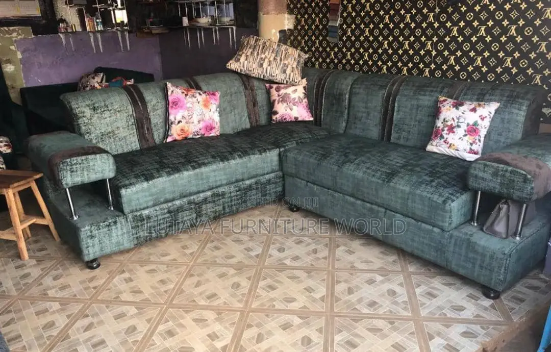 Sofas for Sale in Good Materials