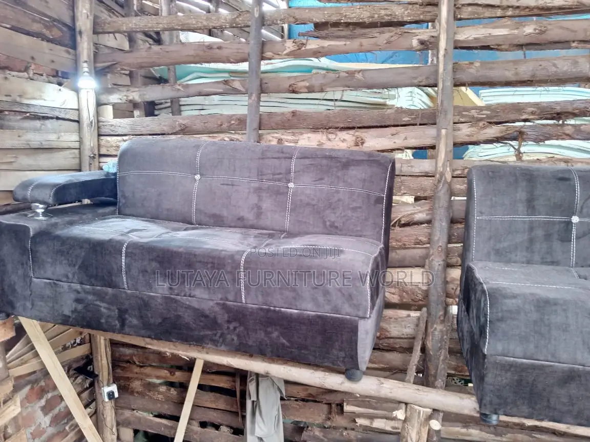 Sofas for Sale in Good Materials