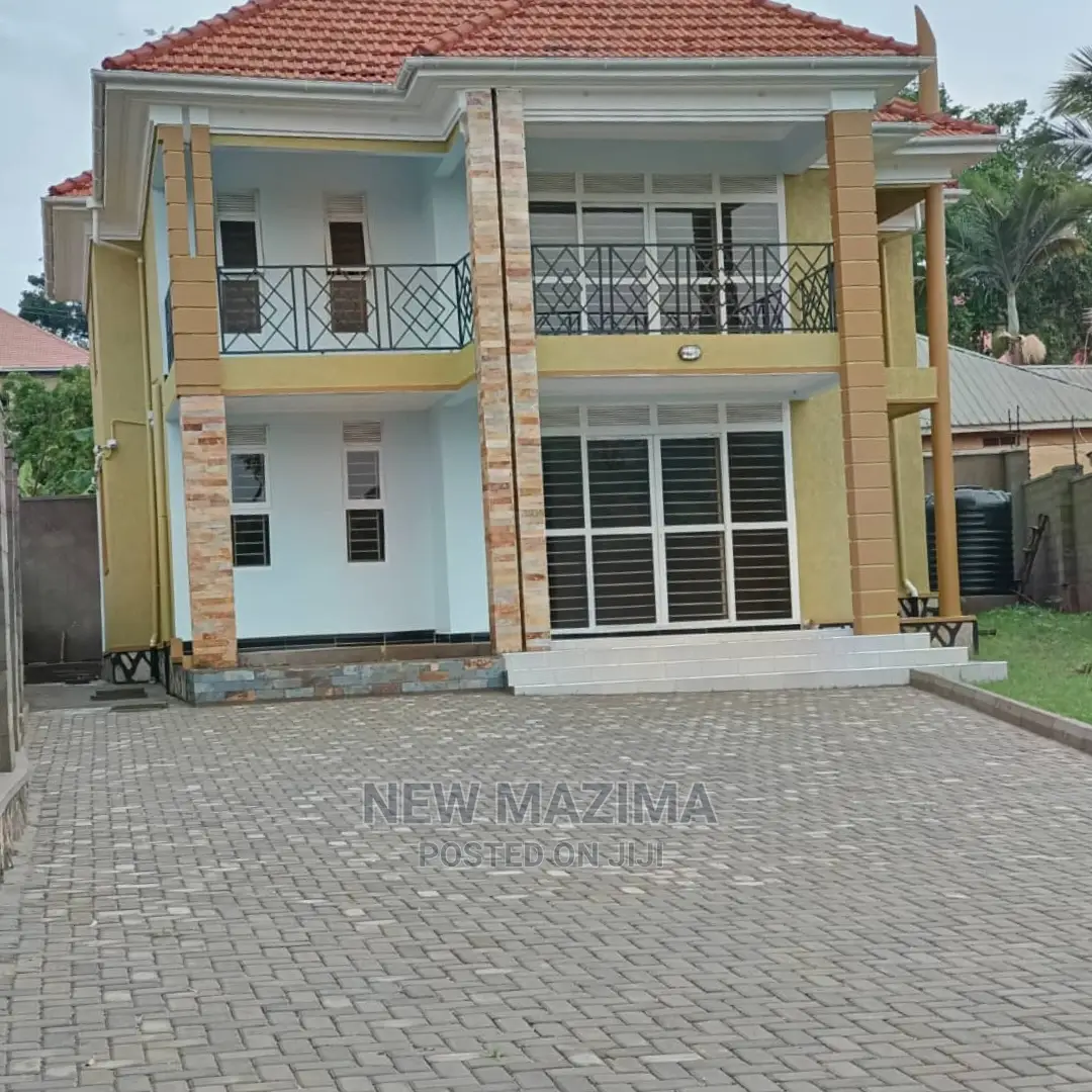 4bdrm Mansion in Lower Lubowa, Central Division for Sale