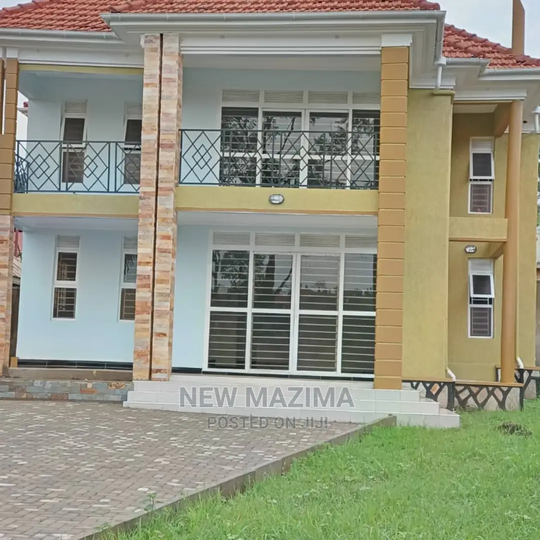 4bdrm Mansion in Lower Lubowa, Central Division for Sale