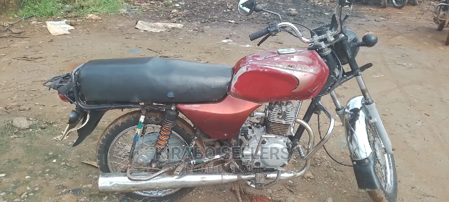 Bajaj Avenger 220 Street 2016 Brown