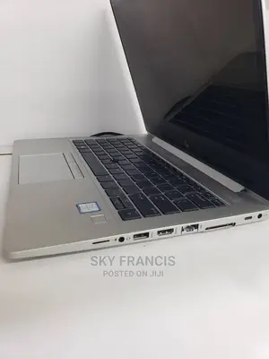 Photo - Laptop HP EliteBook 830 G5 8GB Intel Core I5 SSD 256GB