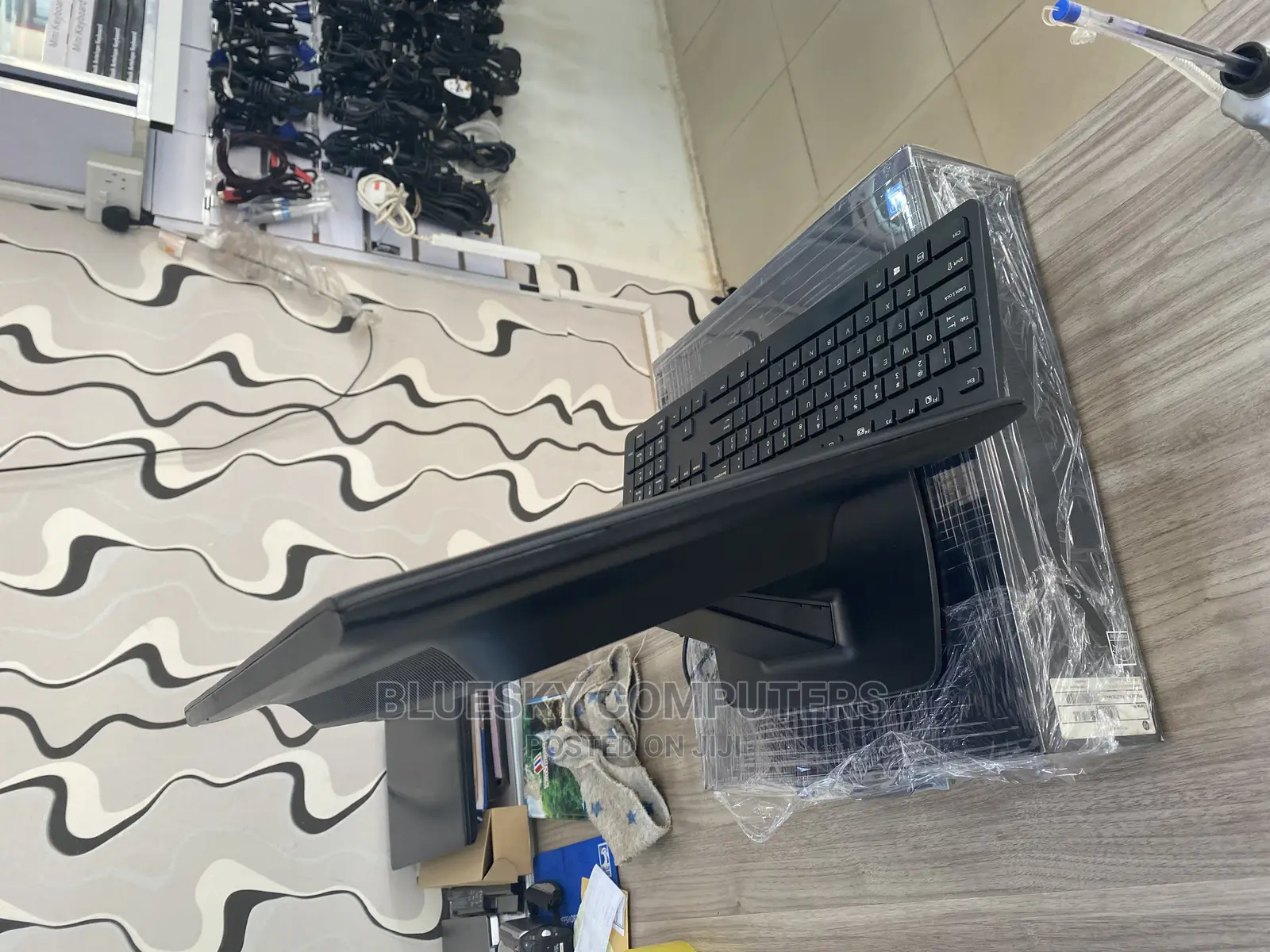 Desktop Computer HP EliteOne 800 G3 4GB Intel Core I5 HDD 500GB
