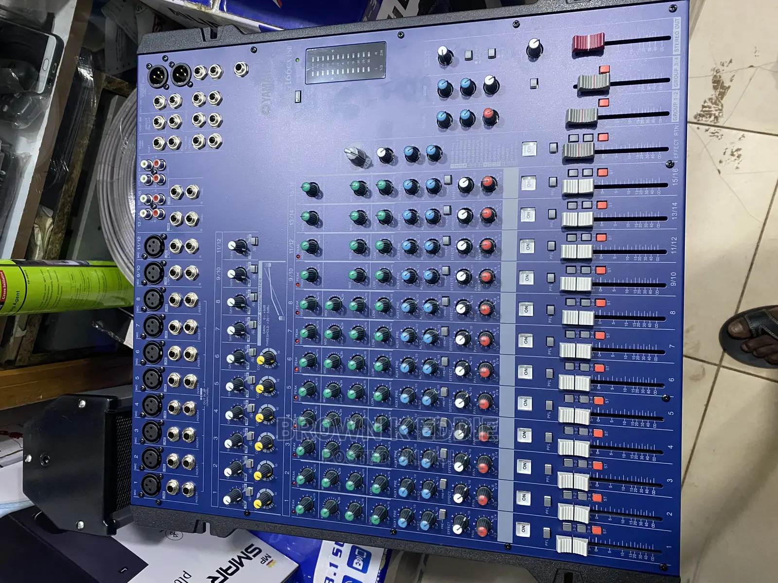 Yamaha Mg16cx Live Mixer