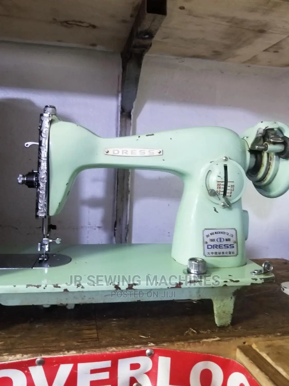 Dress Japan Used Sewing Machine