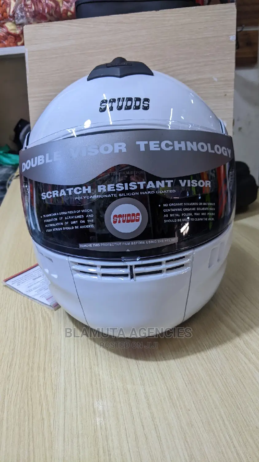 Studds Anti Scratch Riding Helmet