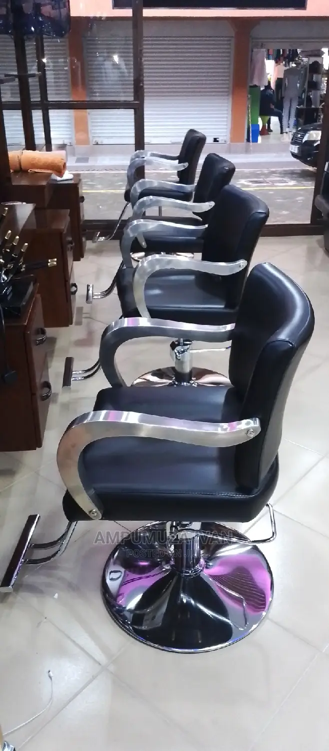 Styling Chairs 22