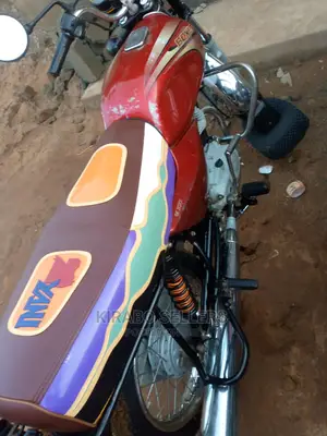 Bajaj Boxer 2022 Green