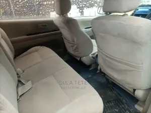 Toyota Ipsum 2001 White