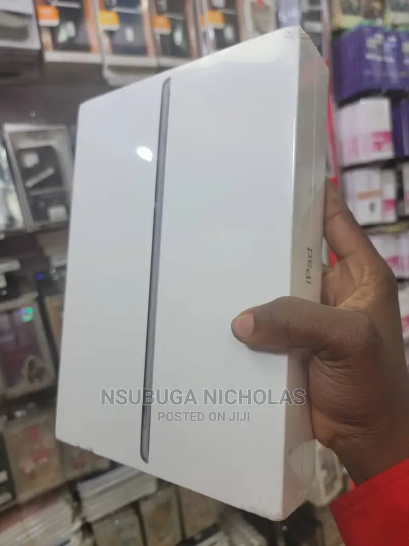 New Apple iPad 10.2 (2021) 256 GB Gray