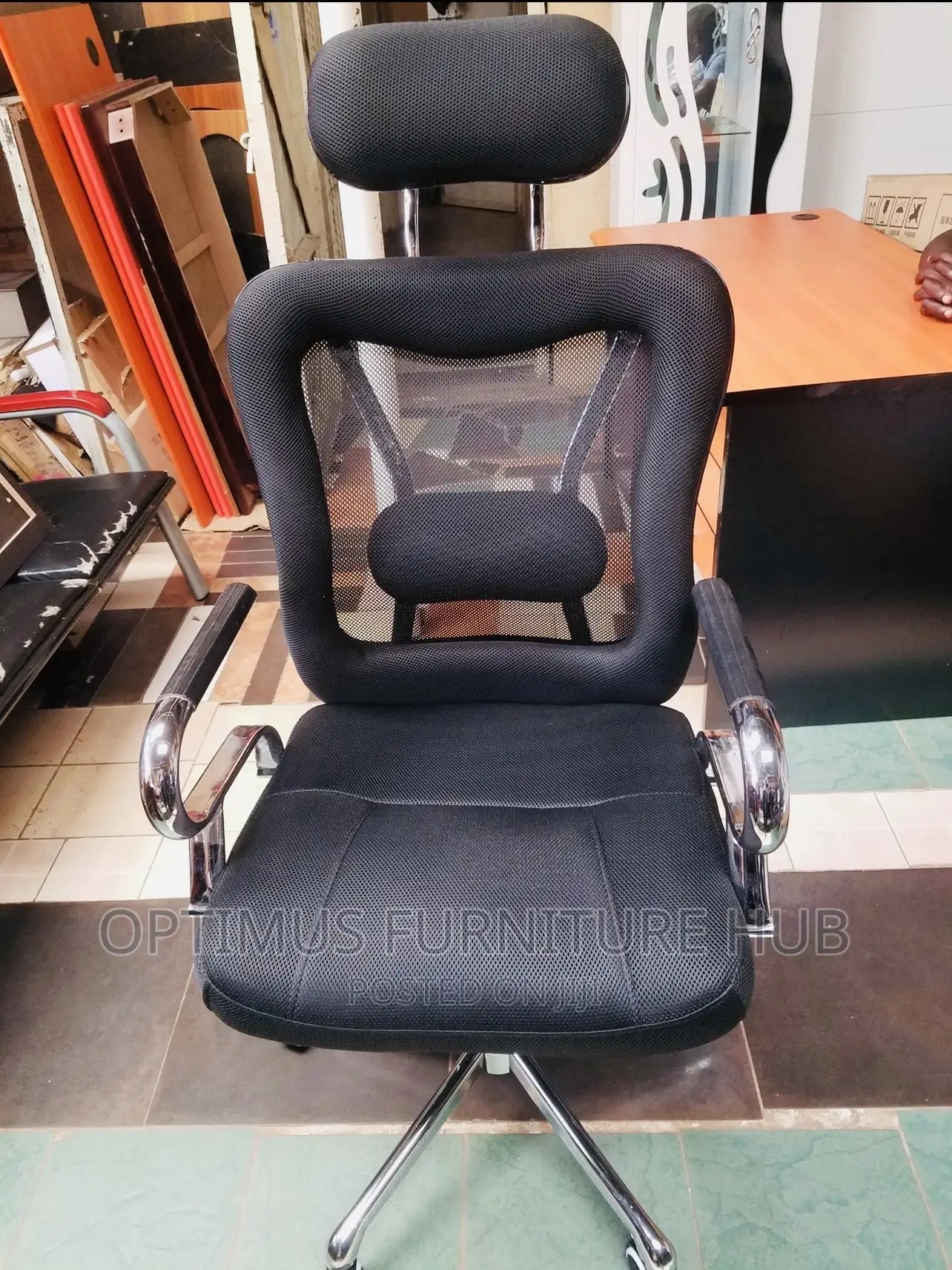 Office Chair (Metallic Frame)
