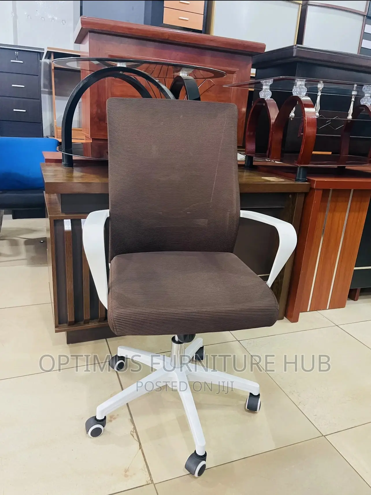 Office Chair (Brown Cushion)