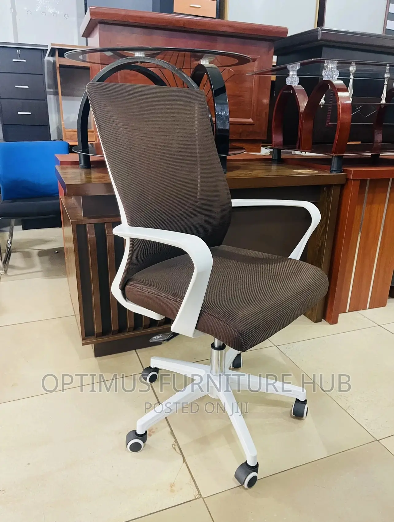Office Chair (Brown Cushion)