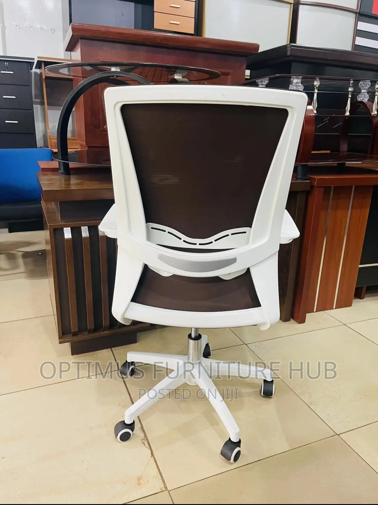 Office Chair (Brown Cushion)