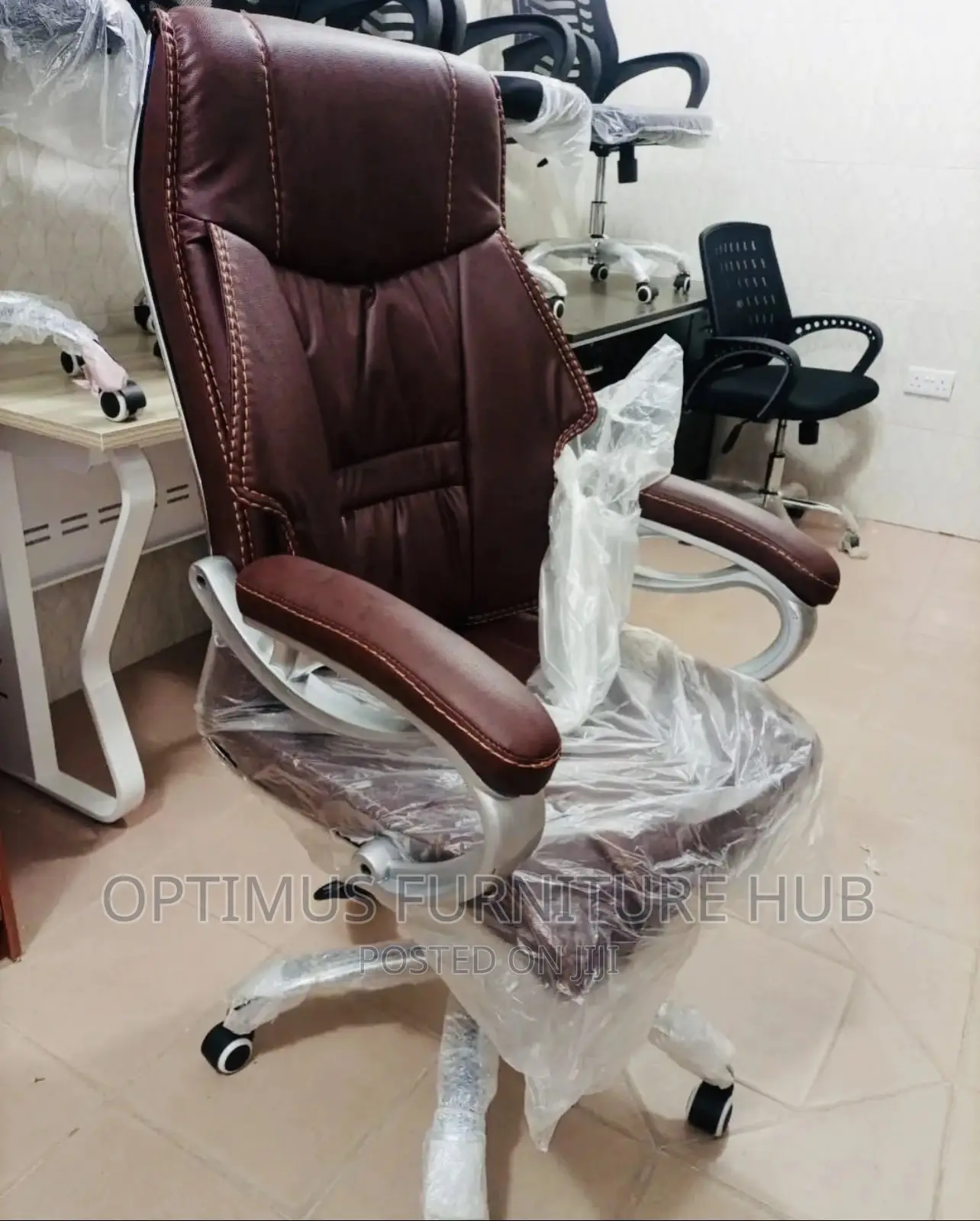 Office Chair (Leather)