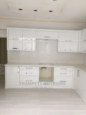Trampets Kitchen Cabinets