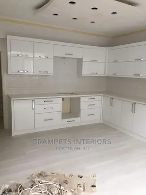 Trampets Kitchen Cabinets