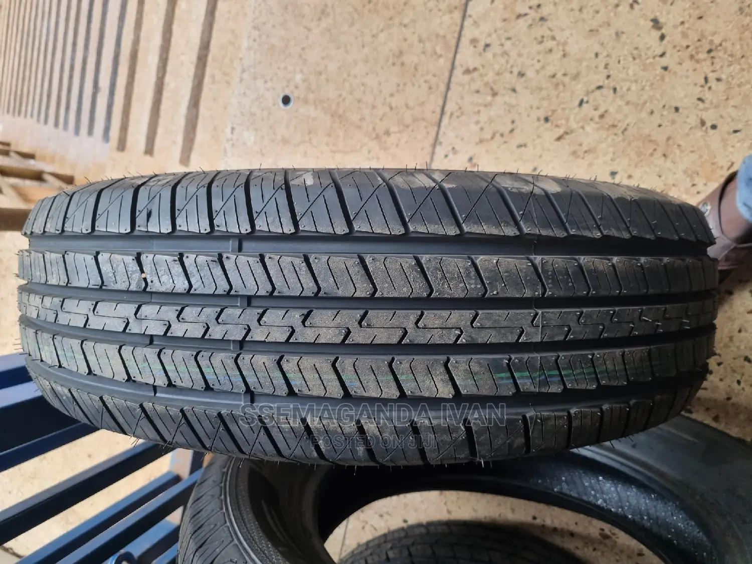 225/65r17 Durun Tires