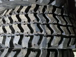 395/85r20 Tires