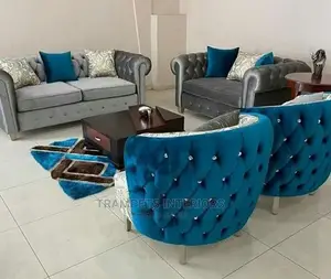 Modern Chestfield Sofa Couch