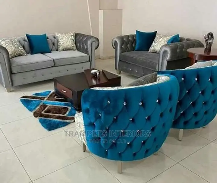 Modern Chestfield Sofa Couch
