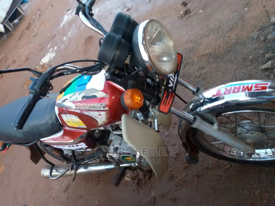 Bajaj Avenger 200 2013 Silver