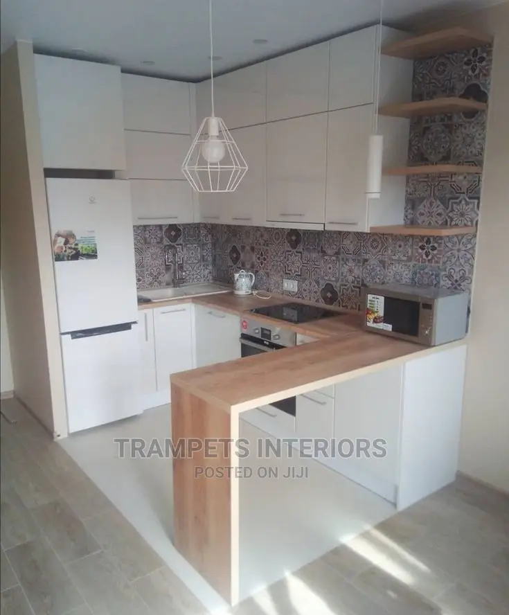 Kitchen Cabinets/ Small Sized Kitchen Cabinets