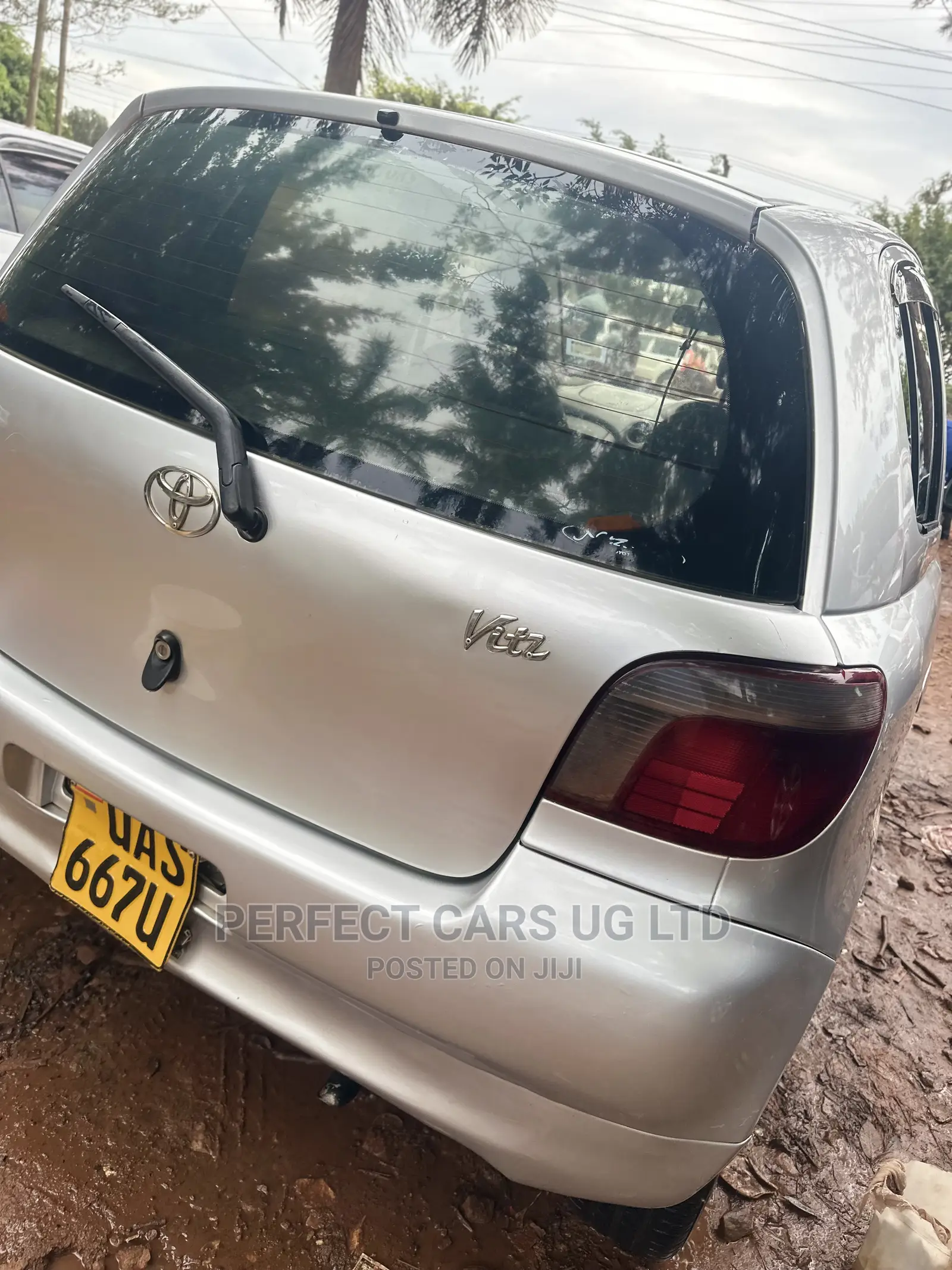 Toyota Vitz 1.3 AWD 5dr 1999 Silver