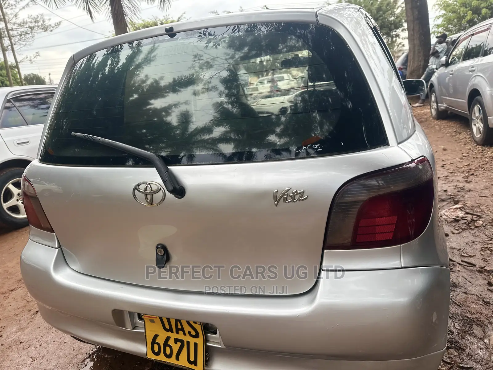 Toyota Vitz 1.3 AWD 5dr 1999 Silver