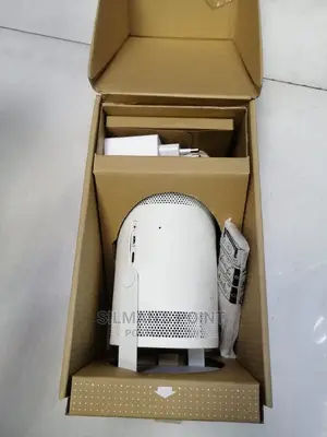 Samsung the Freestyle High End Projector