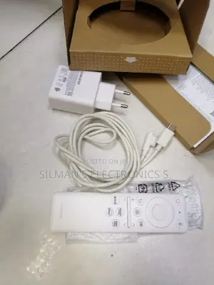 Samsung the Freestyle High End Projector