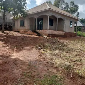 3bdrm Bungalow in Budo Heights, Central Division for Sale