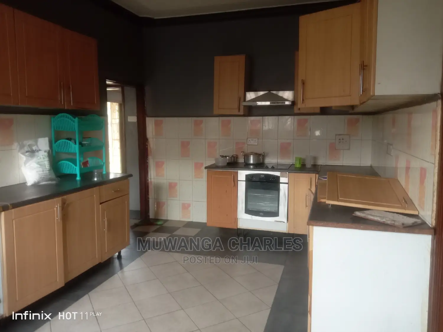 3bdrm Chalet in Fs Properties Ltd, Central Division for Rent