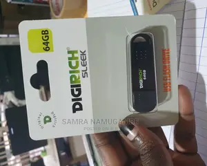 Plastic 64gb Flashes