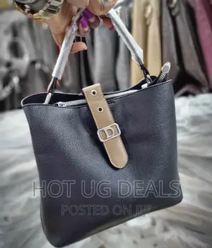 Ladies Fashion Handbags - Black