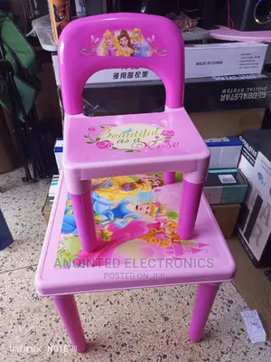 Kids Table