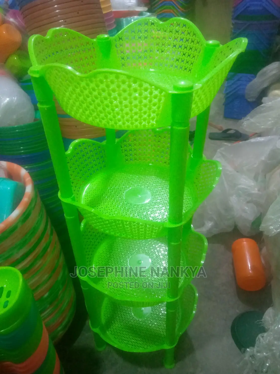 Plastic Trolly With Four Steps