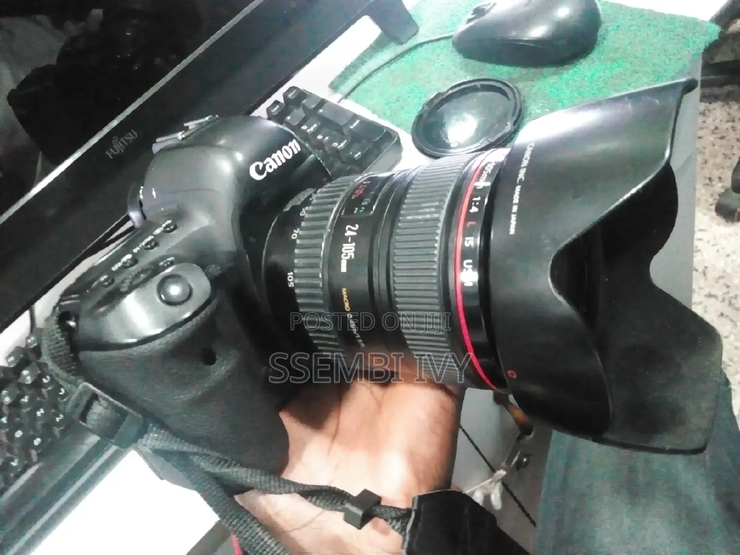 CANON EOS 5D Mark IV Professional Camera.
