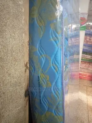 High Density Mattress.4x6x8inches.( Blue)