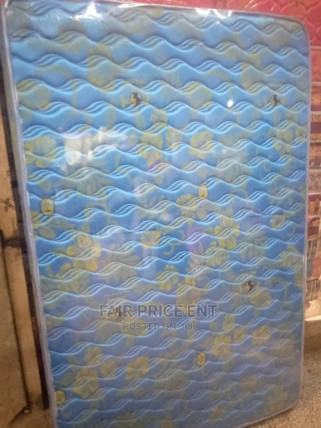 Mattress Quilted Density.5x6x6inches.( Blue)