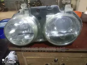 Photo - Jaguar XJ6 Xenon Headlights