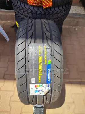 265/35r22 Tires