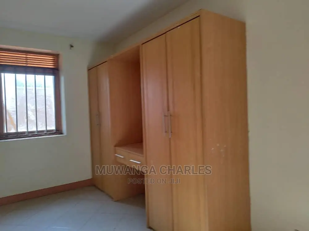 4bdrm Bungalow in Fs Properties Ltd, Kira for Sale